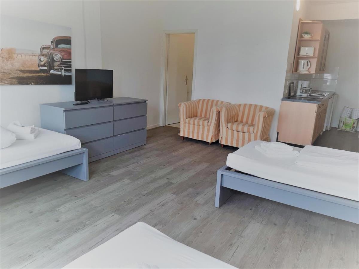 המבורג Mehrbett-Apartment 8 Citynah, Einfache Ausstattung מראה חיצוני תמונה
